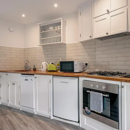 One Bedroom To Sleep 2 In The Heart Of Town Feriehus *