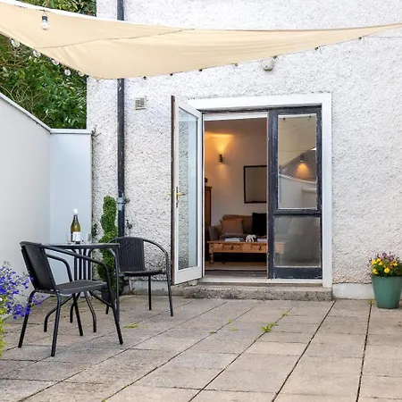 One Bedroom To Sleep 2 In The Heart Of Town * Kenmare