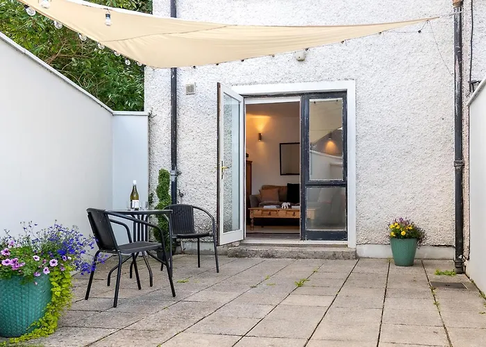 One Bedroom To Sleep 2 In The Heart Of Town * Kenmare